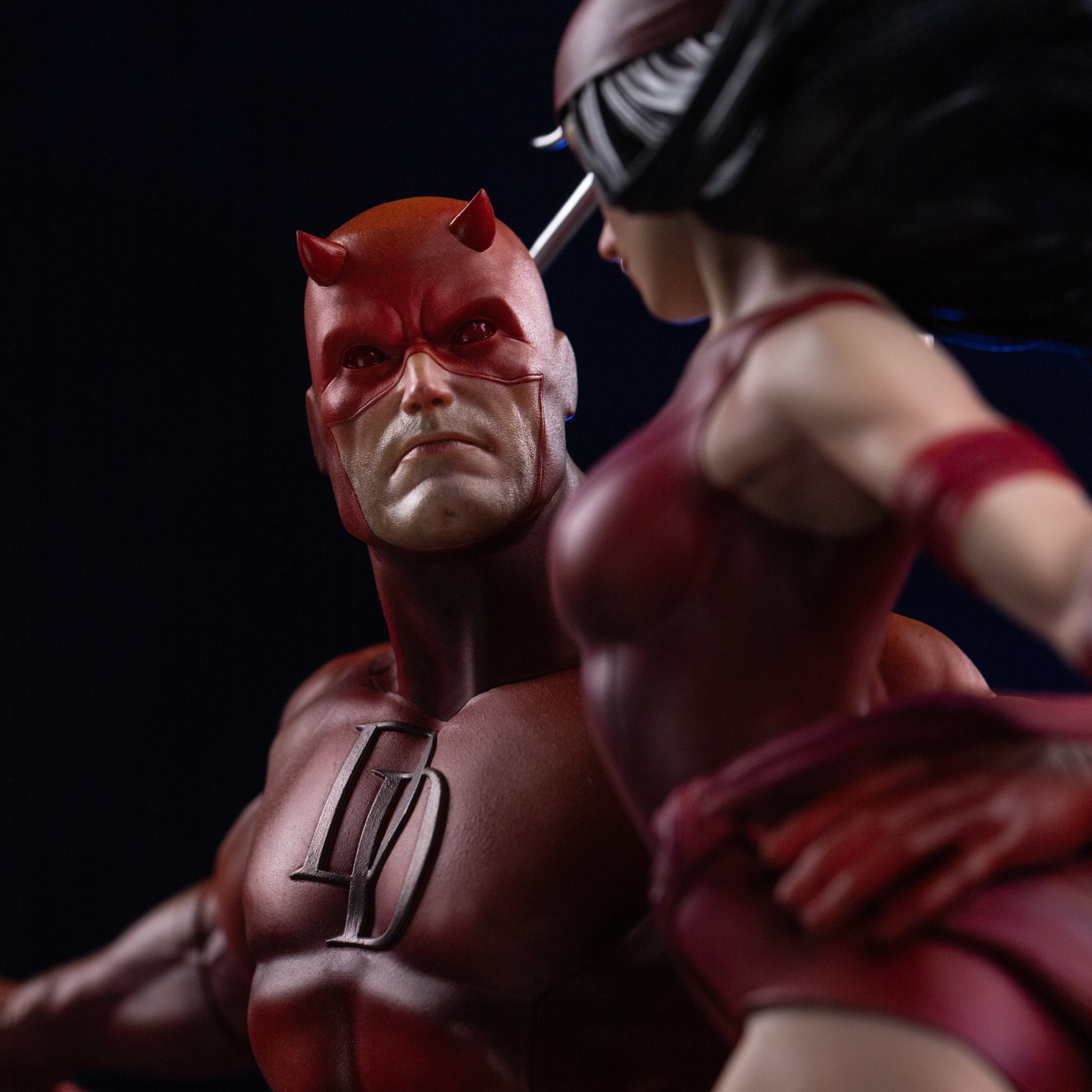 Marvel Comics Daredevil and Elektra 1/6 Scale Limited Edition Diorama Gallery Image 8
