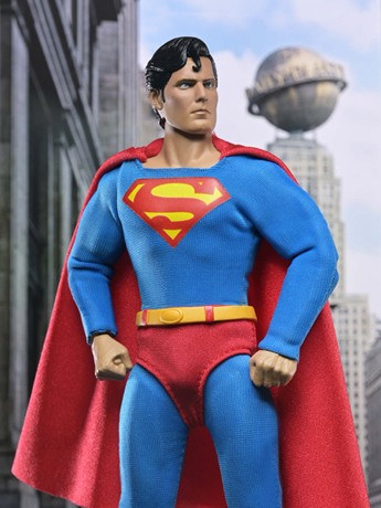 Superman (1978) Superman 8" Clothed Action Figure Gallery Image 2
