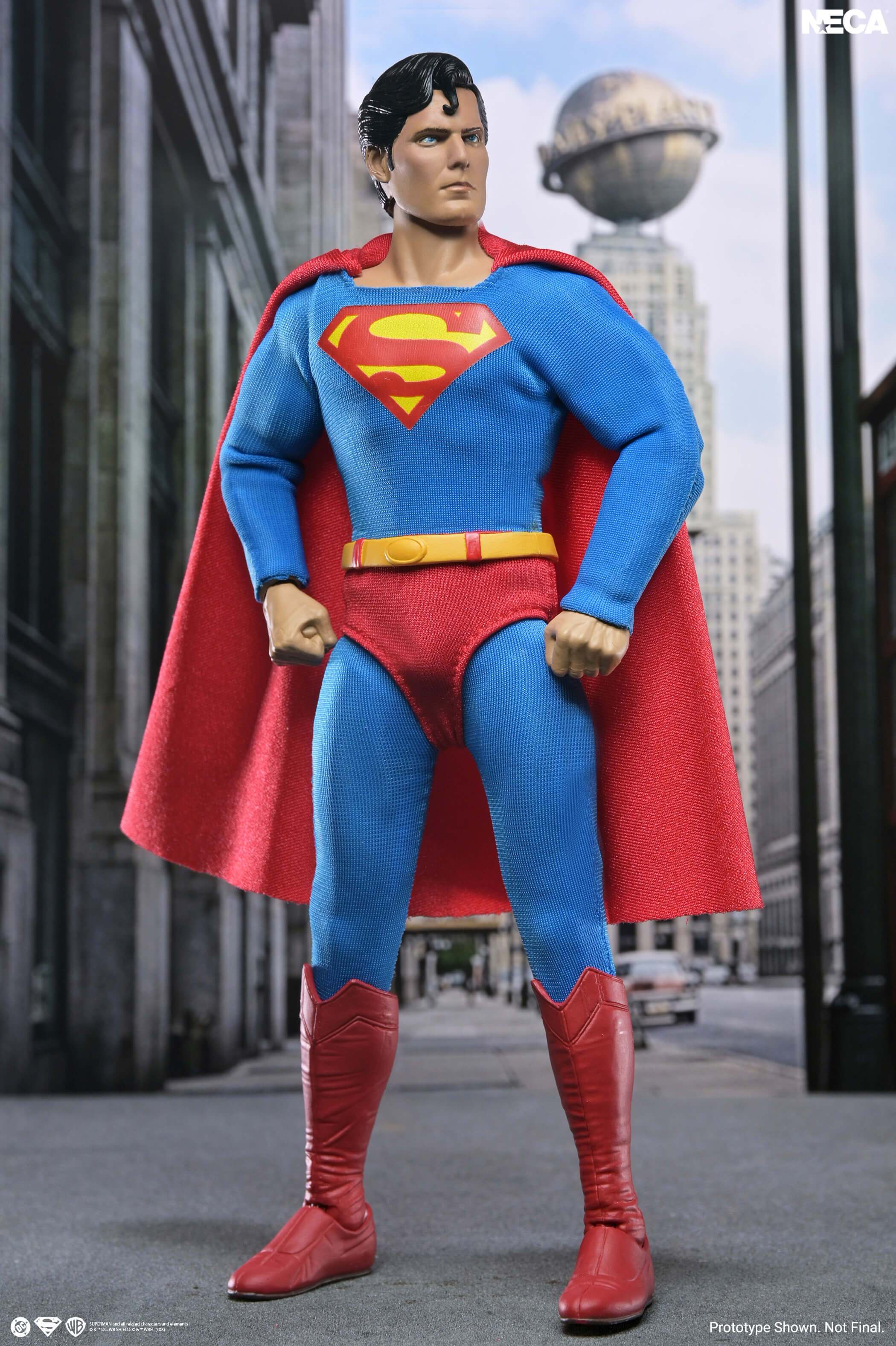 Superman (1978) Superman 8" Clothed Action Figure Gallery Image 3