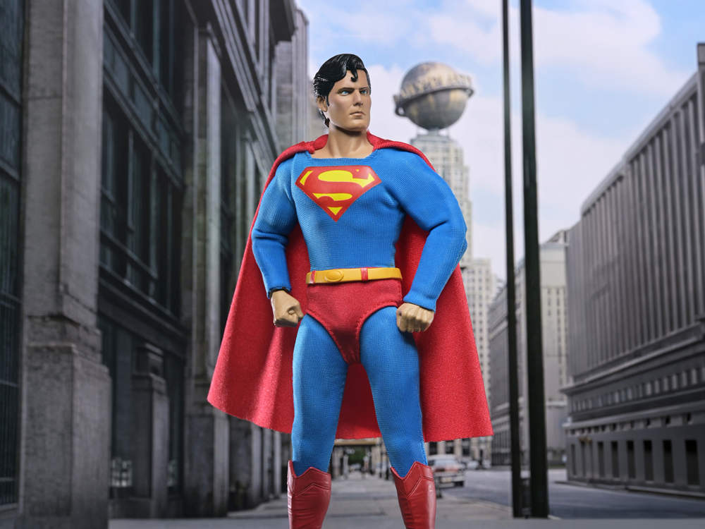 Superman (1978) Superman 8" Clothed Action Figure Gallery Image 1