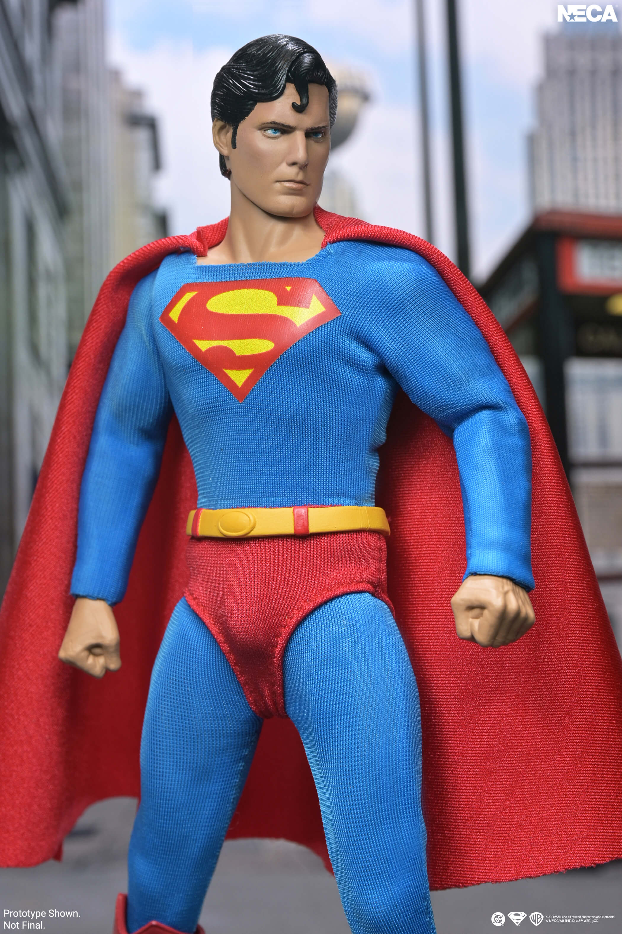 Superman (1978) Superman 8" Clothed Action Figure Gallery Image 4