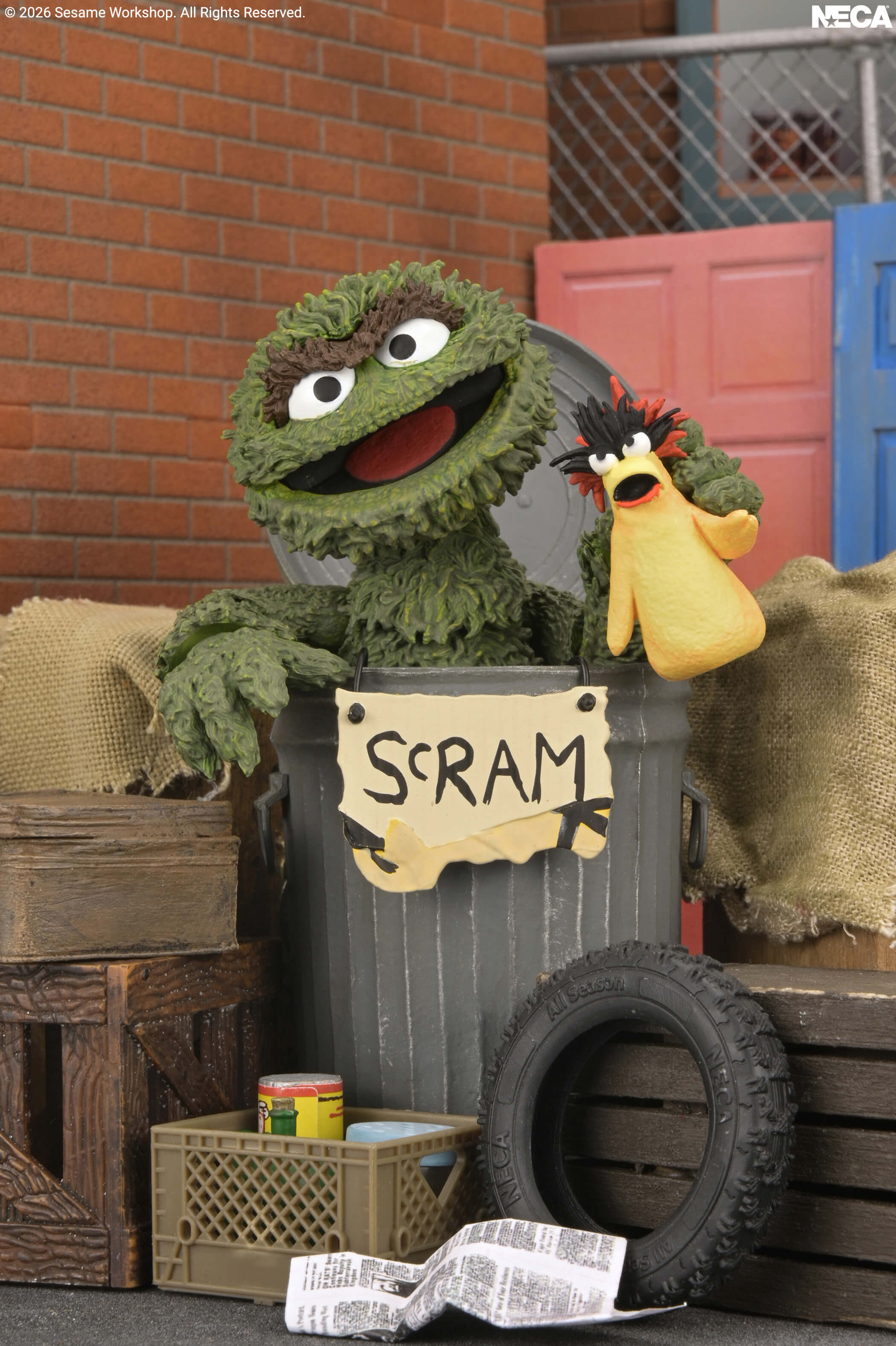 Sesame Street Ultimate Oscar the Grouch Action Figure Gallery Image 11