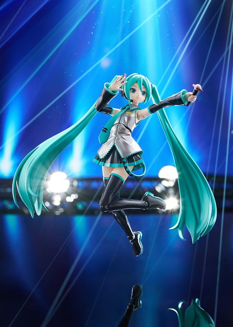 Vocaloid PLAMATEA Hatsune Miku Model Kit Gallery Image 4
