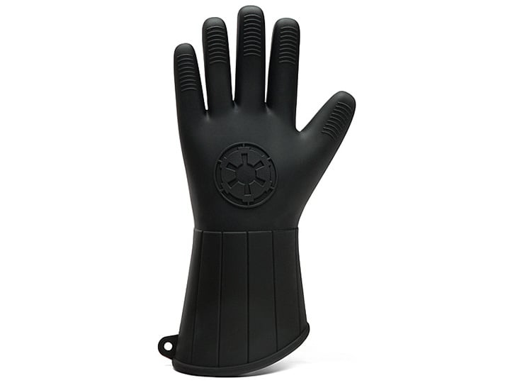 Star Wars Silicone Oven Mitt - Darth Vader Gallery Image 1