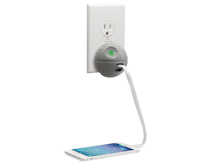 Star Wars USB Wall Charger - Death Star Gallery Image 1