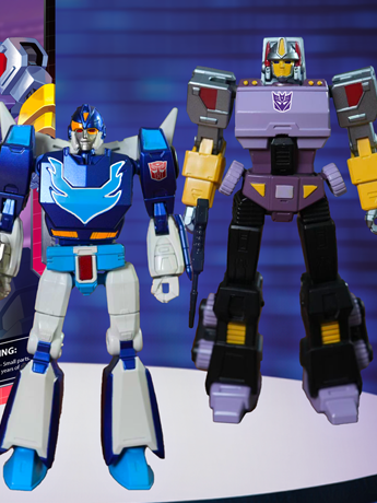 Image of Transformers: Robots in Disguise Battle Protocol AMK Mini Side Burn vs. Menasor BotCon 2026 Exclusive Model Kit Set