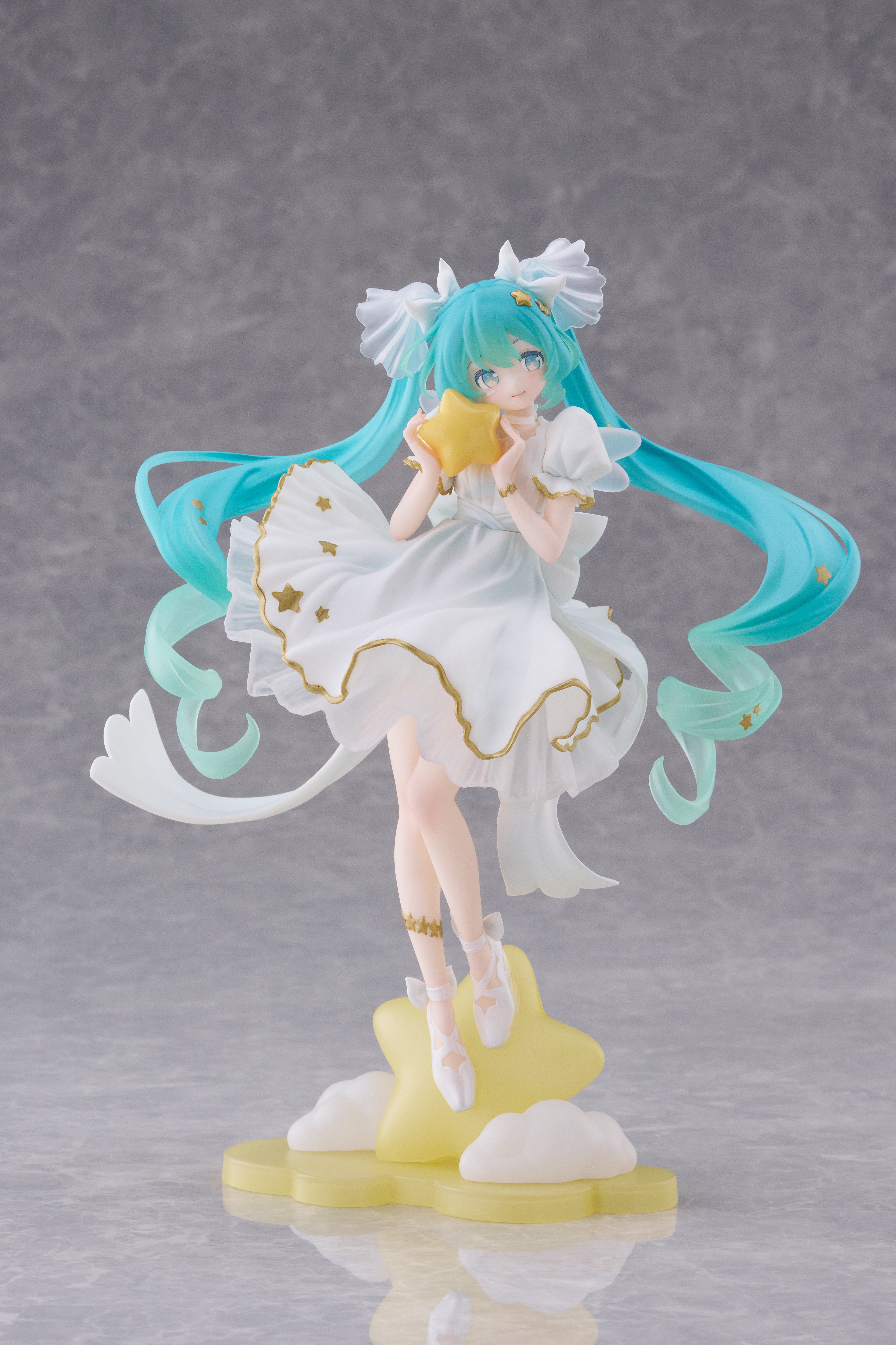 Vocaloid AMP+ Hatsune Miku Birthday 2026 (Star Dreamy Ver.) Figure - Detail Lengan