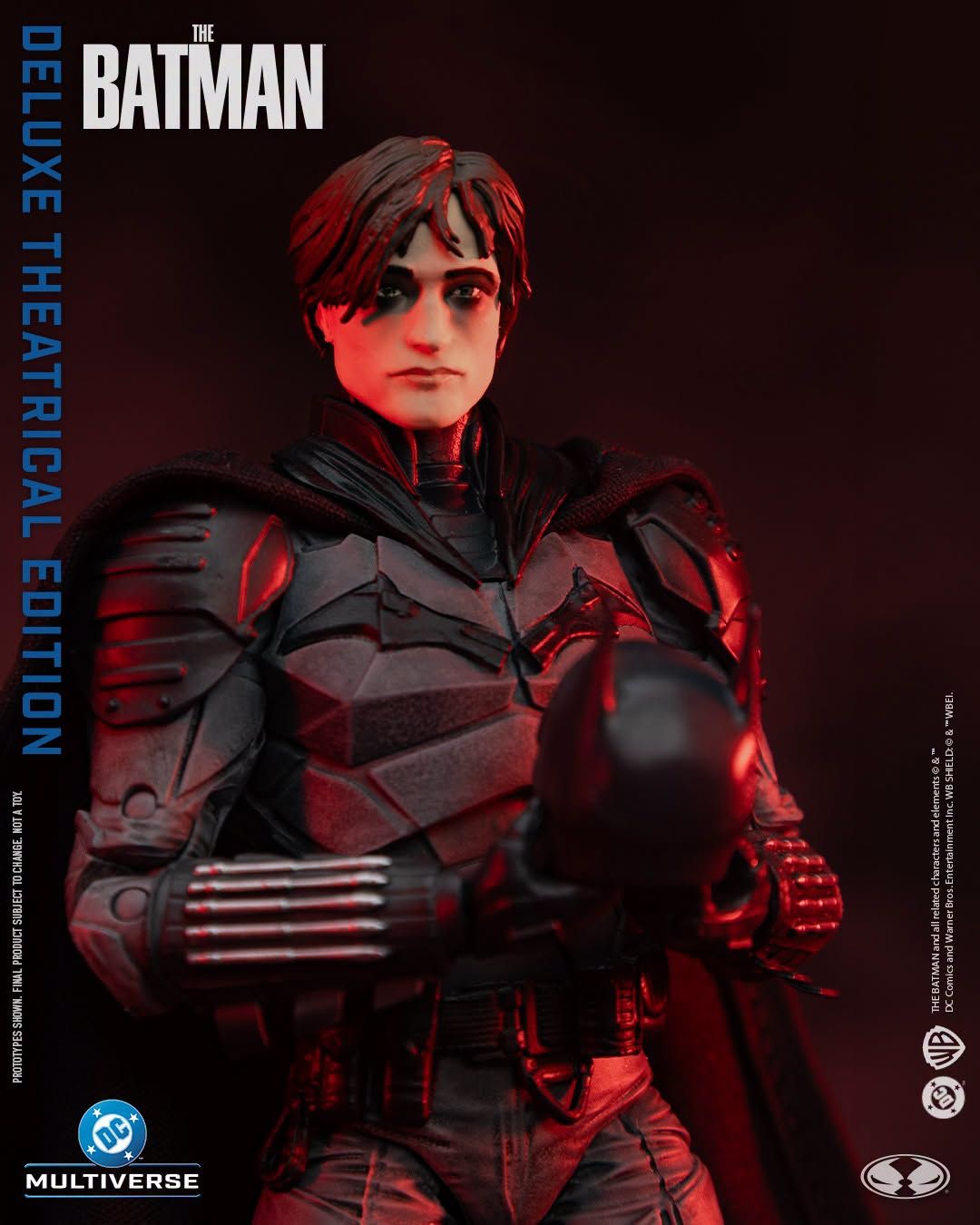 The Batman (2022) DC Multiverse Batman (Deluxe Theatrical Edition) Action Figure Gallery Image 6