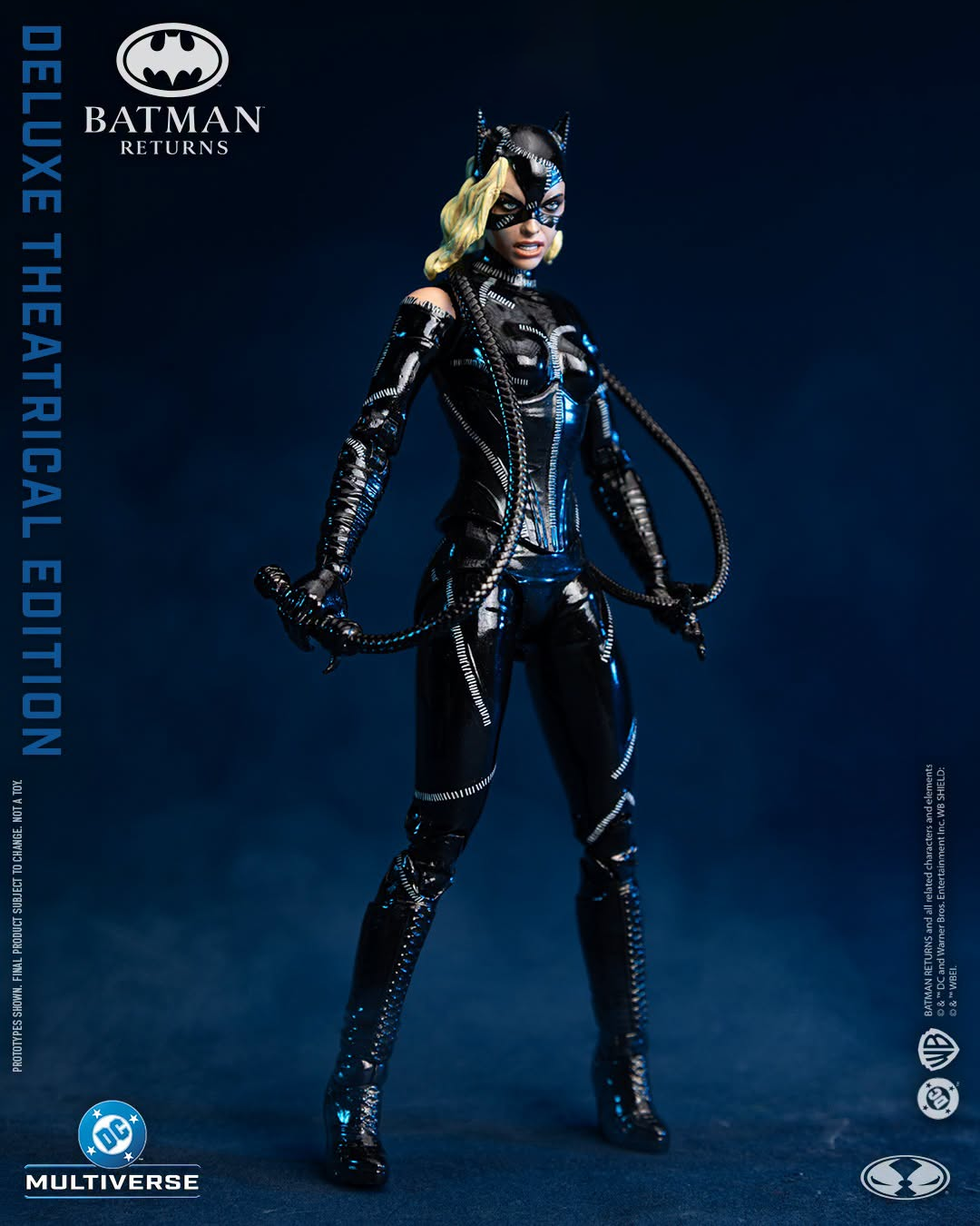 Batman Returns (1992) DC Multiverse Catwoman (Battle Damage) Action Figure (Deluxe Theatrical Edition) Gallery Image 4