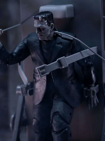 Image of Universal Monsters 6" Frankenstein's Monster Deluxe Action Figure Set