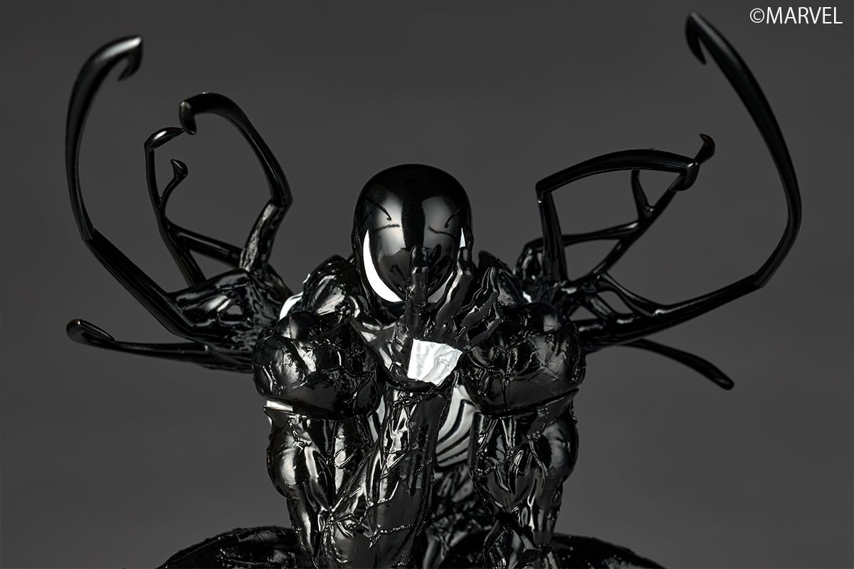 Marvel Comics Amazing Yamaguchi Revoltech NR147 Symbiote Suit Spider-Man Action Figure (Reissue) Gallery Image 10