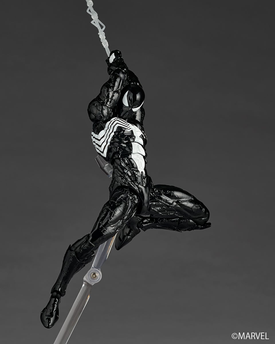 Marvel Comics Amazing Yamaguchi Revoltech NR147 Symbiote Suit Spider-Man Action Figure (Reissue) Gallery Image 5