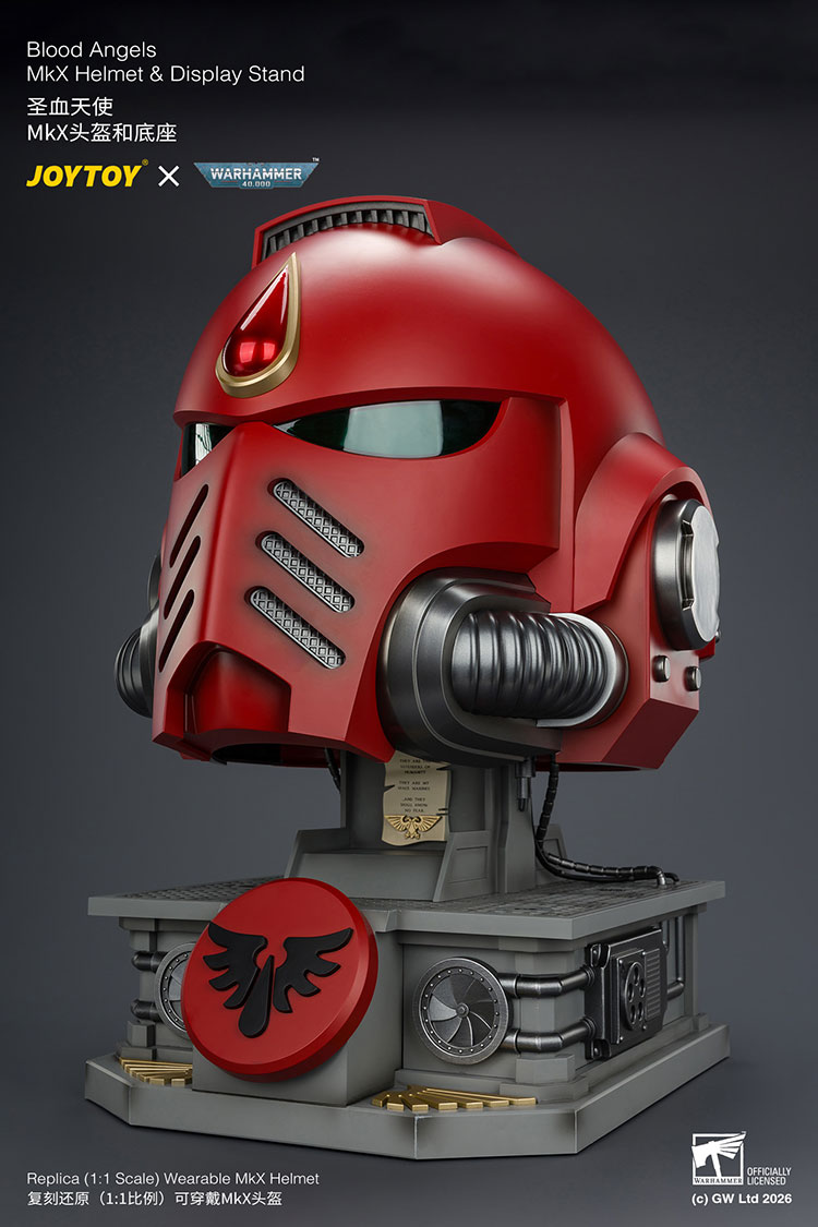 Warhammer 40,000 Blood Angels Mk X 1/1 Scale Helmet Replica with Display Stand Gallery Image 5