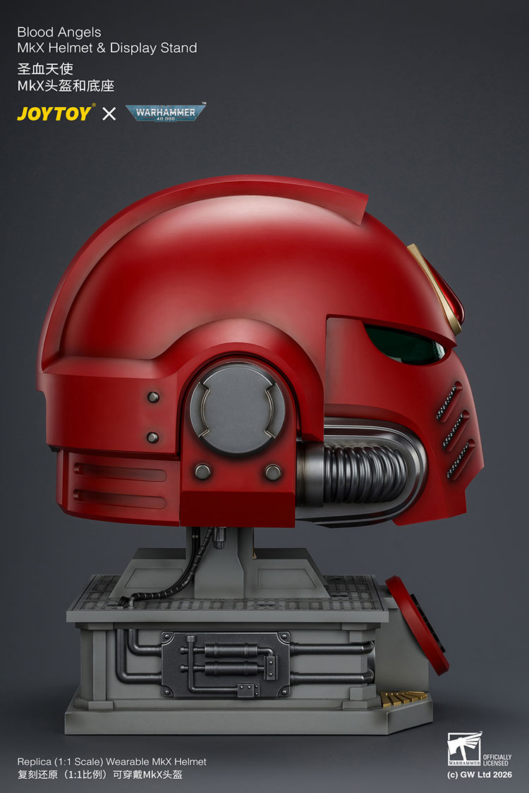 Warhammer 40,000 Blood Angels Mk X 1/1 Scale Helmet Replica with Display Stand Gallery Image 11