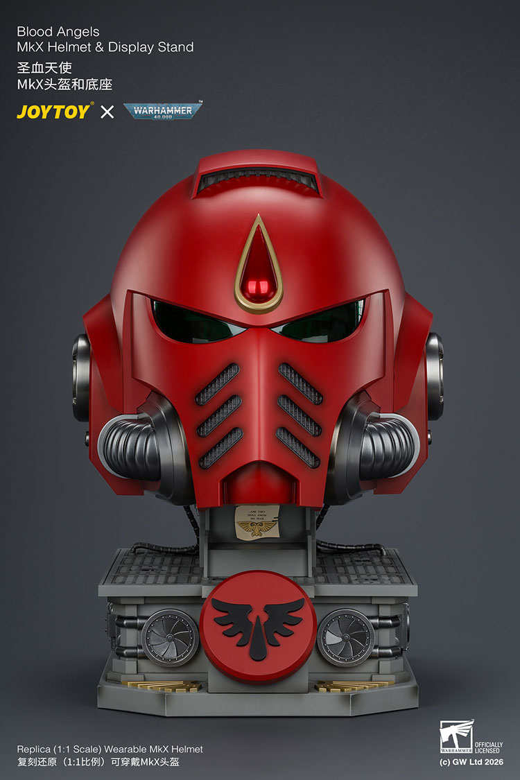 Warhammer 40,000 Blood Angels Mk X 1/1 Scale Helmet Replica with Display Stand Gallery Image 3