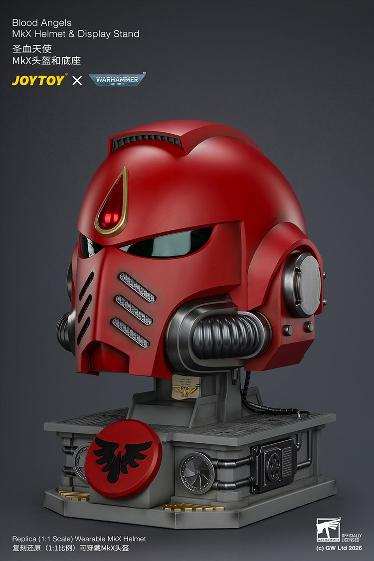 Warhammer 40,000 Blood Angels Mk X 1/1 Scale Helmet Replica with Display Stand Gallery Image 6
