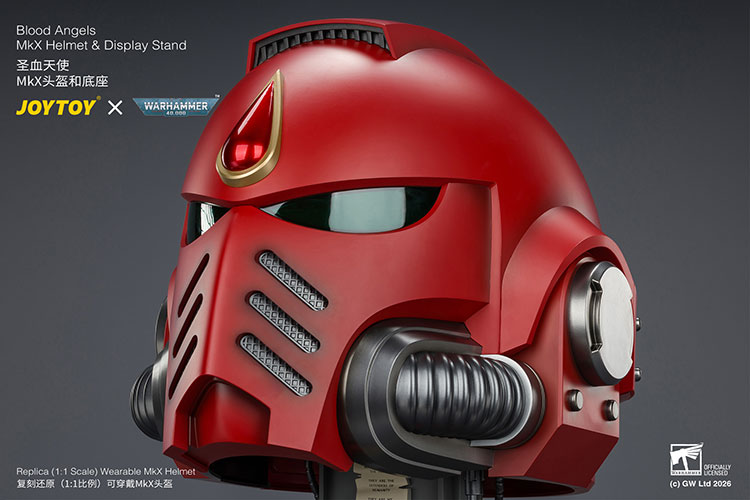 Warhammer 40,000 Blood Angels Mk X 1/1 Scale Helmet Replica with Display Stand Gallery Image 15