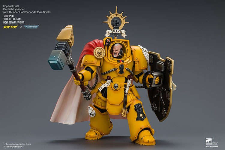 Warhammer 40,000 Imperial Fists Darnath Lysander 1/18 Scale Action Figure Gallery Image 8
