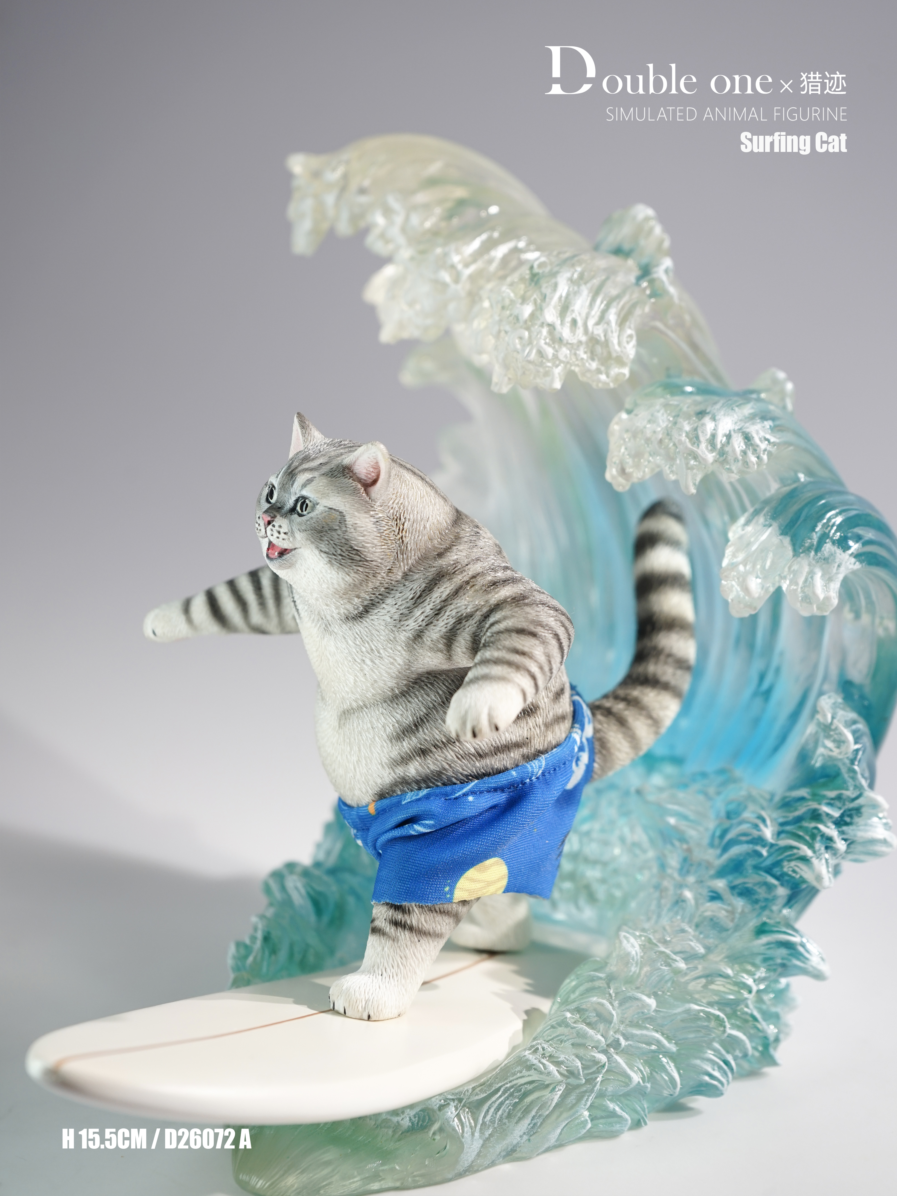 Surfing Cat (Ver. A) Figure With Wave Base
