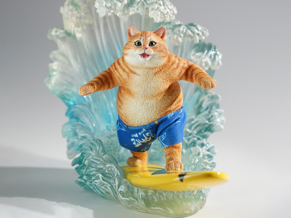 Surfing Cat (Ver. B) Figure With Wave Base