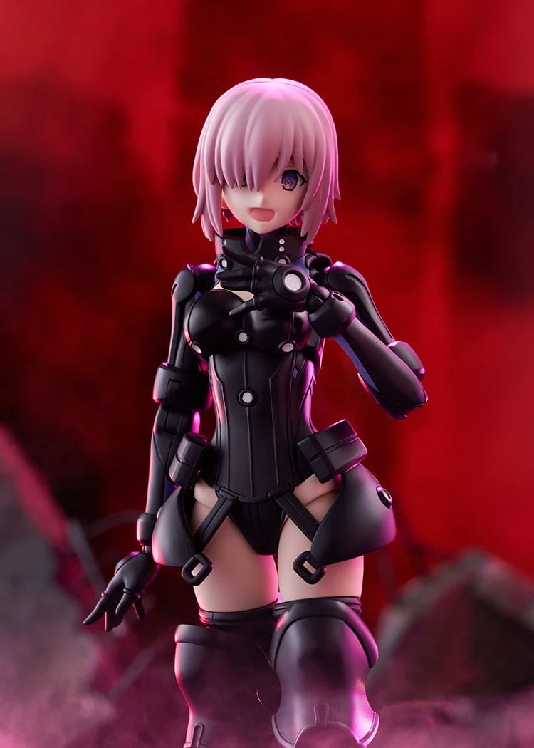 Fate/Grand Order PLAMATEA Shielder/Mash Kyrielight (Ortinax) (Black Barrel Edition) Model Kit Gallery Image 11