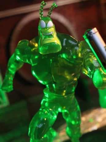 The Tick Longbox Heroes Prestige The Tick (Radioactive Ver.) 1/12 Scale SDCC 2026 Exclusive Action Figure Gallery Image 2
