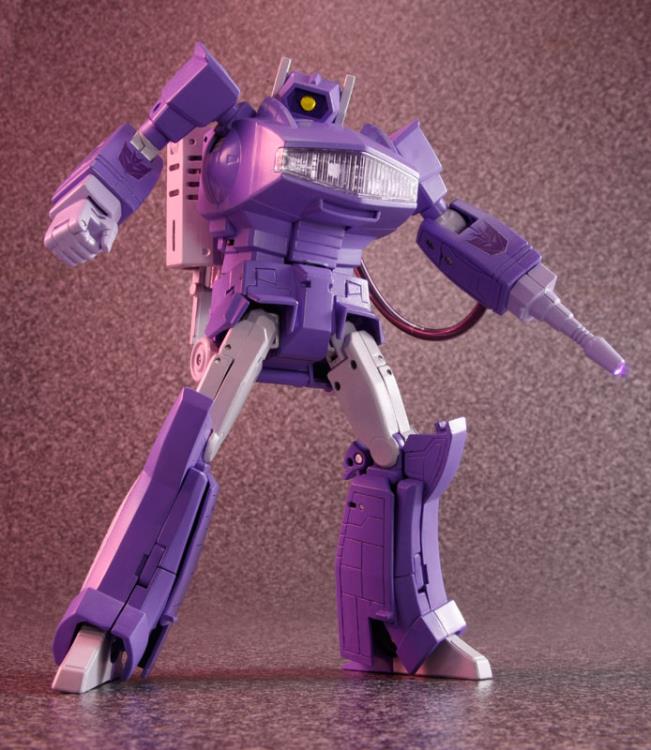 Transformers Masterpiece MP-29 Destron Laserwave (Shockwave) (With Megatron Gun) Gallery Image 4