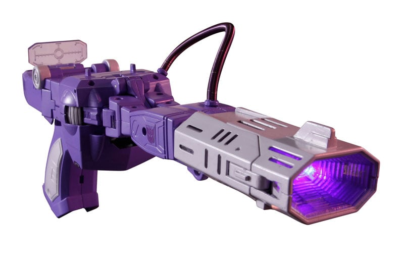 Transformers Masterpiece MP-29 Destron Laserwave (Shockwave) (With Megatron Gun) Gallery Image 11