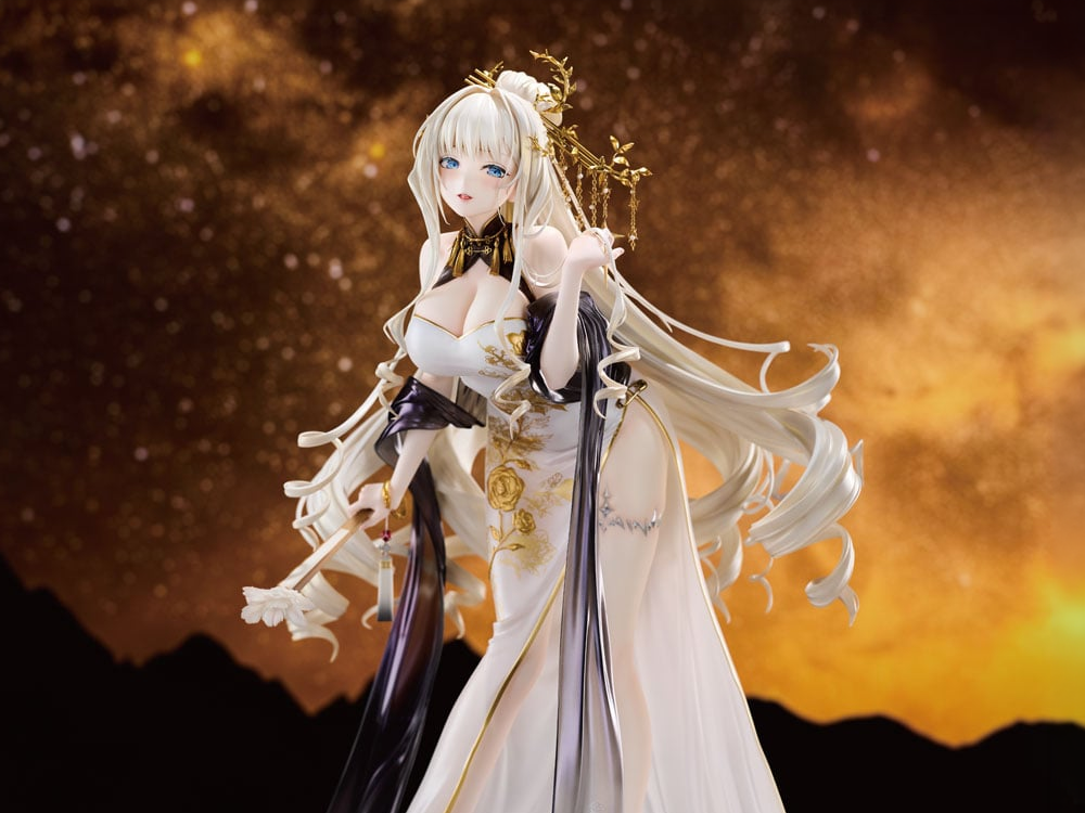 Goddess of Victory: Nikke Crown: Glorious Flower 1/4 Scale Figure (With Bonus) Gallery Image 1