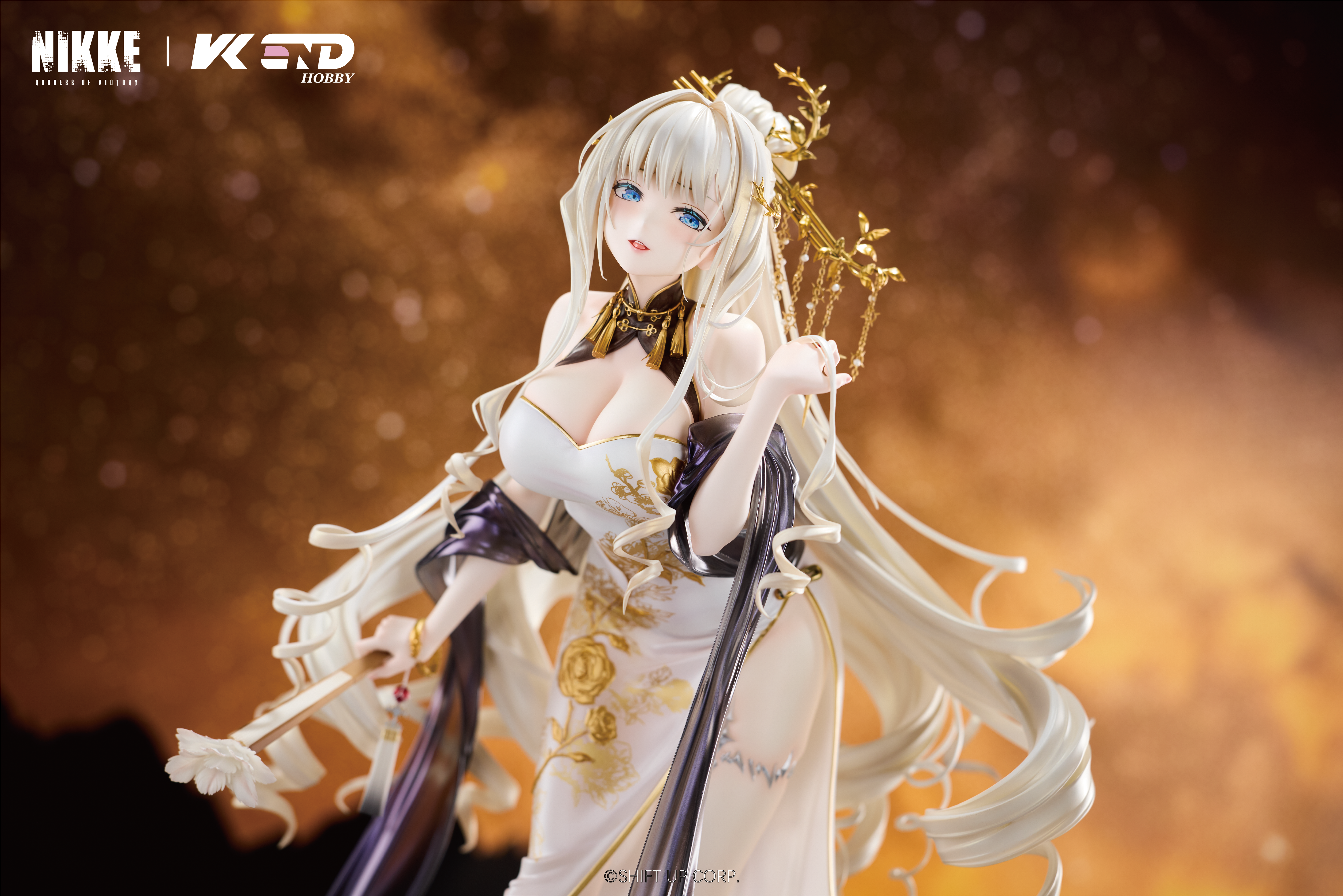 Goddess of Victory: Nikke Crown: Glorious Flower 1/4 Scale Figure (With Bonus) Gallery Image 14