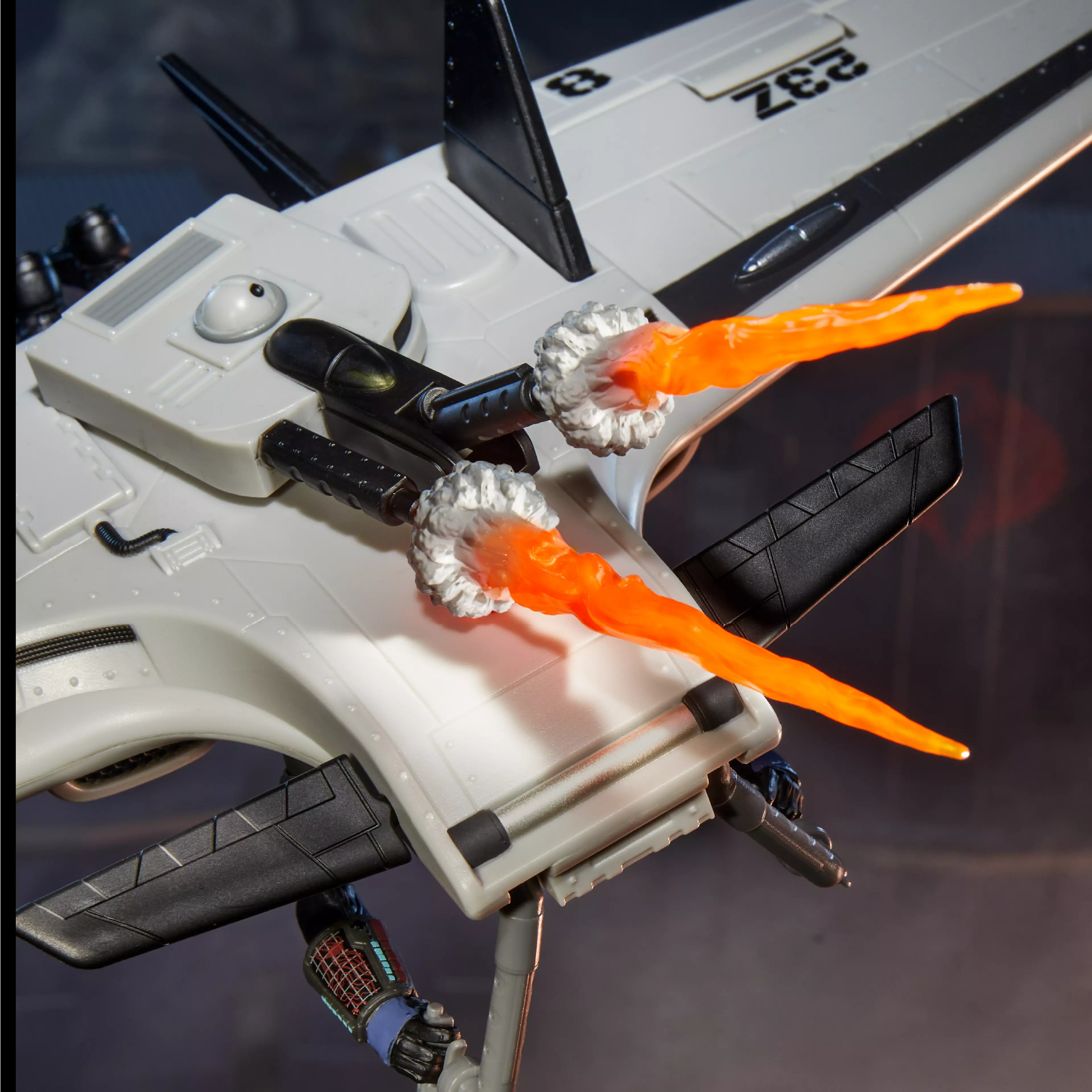 G.I. Joe Classified Series #152 Cobra Pilot & Cobra C.L.A.W. (Covert Light Aerial Weapon) Action Figure Set Gallery Image 13