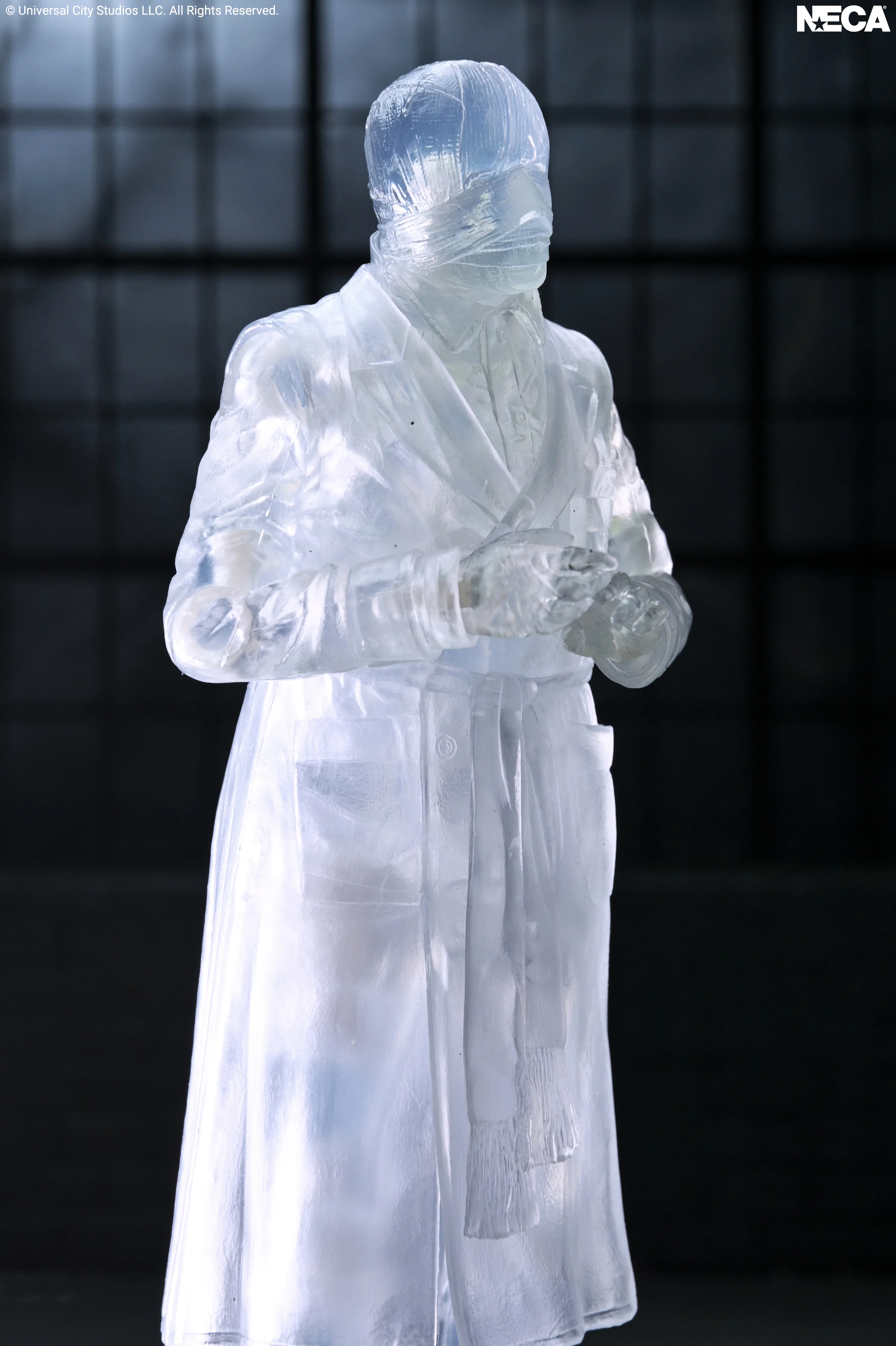 Universal Monsters Ultimate The Invisible Man (Translucent) Action Figure Gallery Image 6