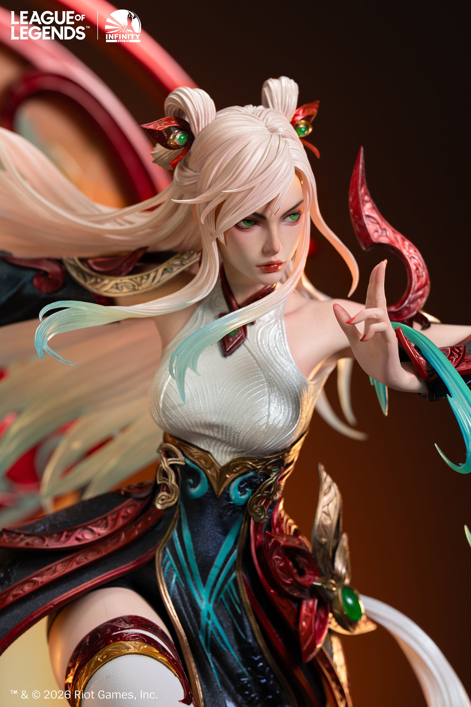 League of Legends Irelia (Mythmaker Ver.) 1/4 Scale Limited Edition Statue Gallery Image 8