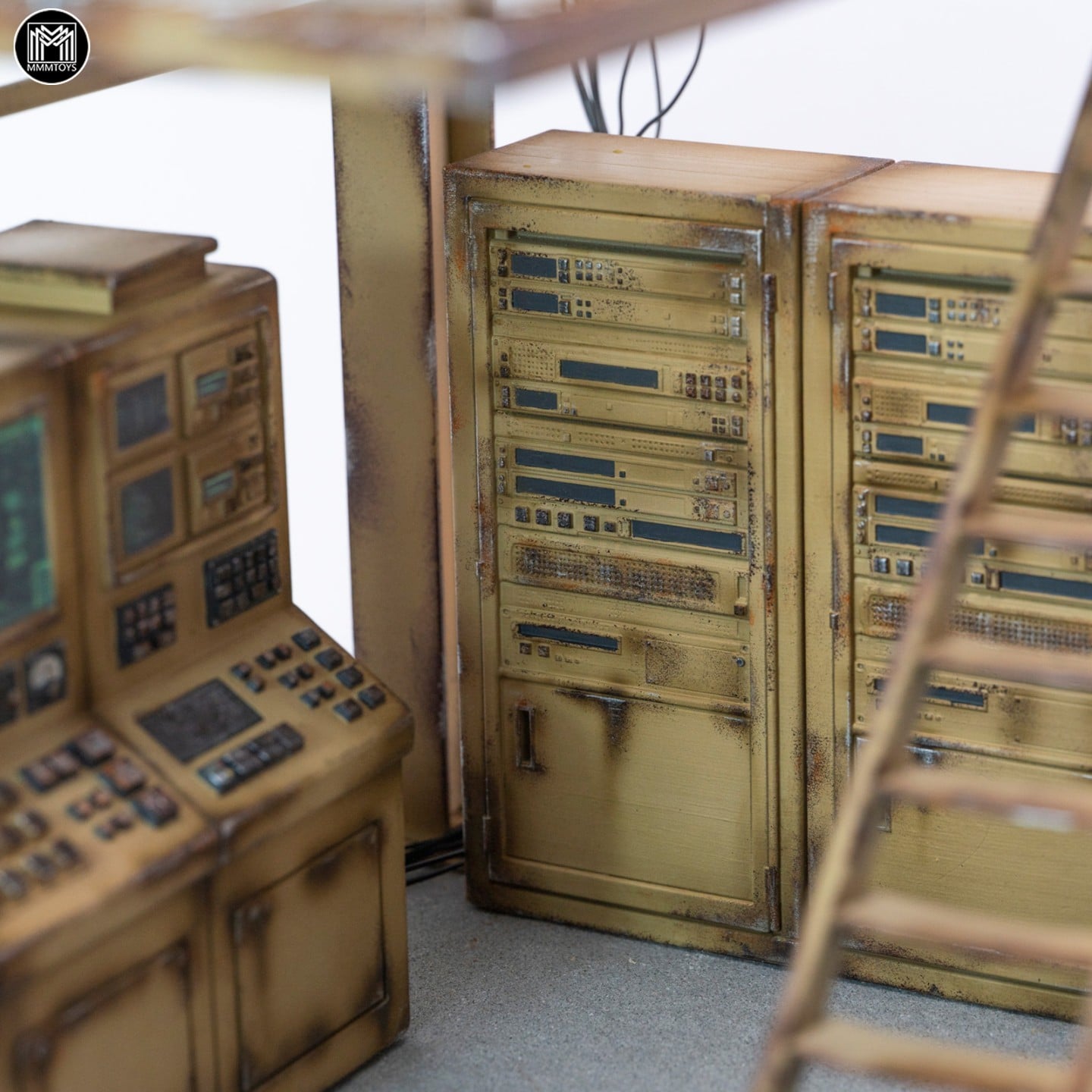 Relay Control Platform 1/12 Scale Diorama Gallery Image 9