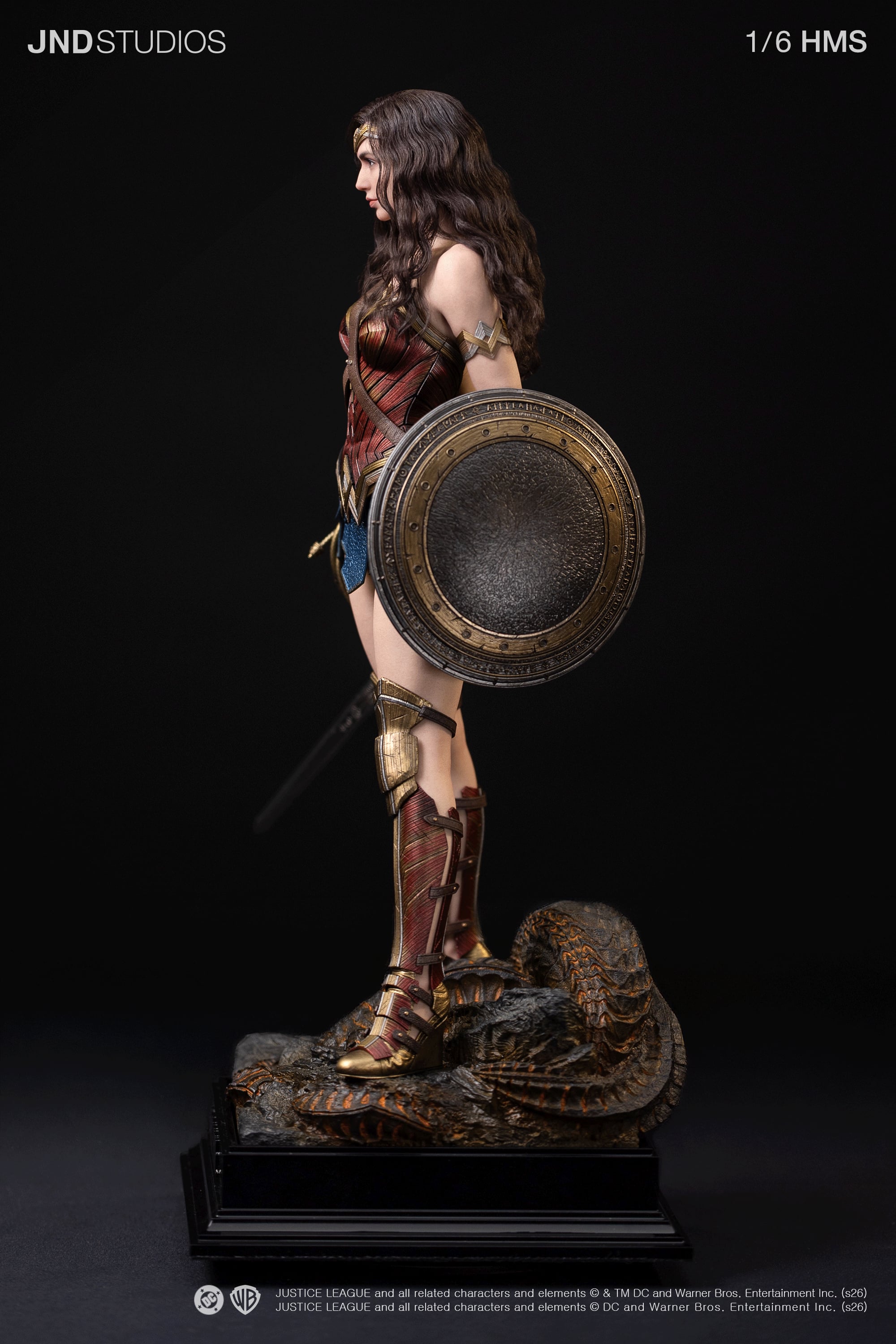 Justice League Hyperreal Wonder Woman 1/6 Scale Statue Gallery Image 8