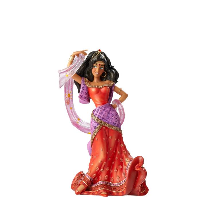 Hunchback of Notre Dame Disney Showcase Couture De Force Esmerelda Figurine Gallery Image 4