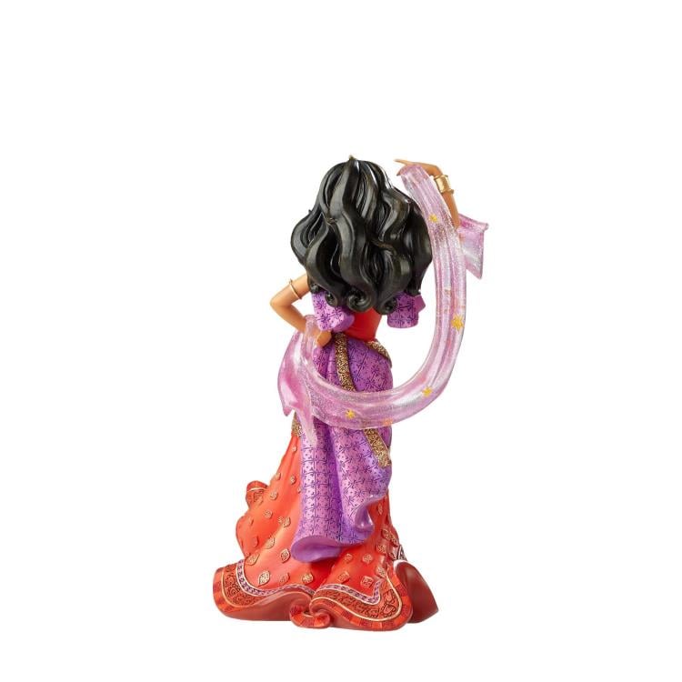 Hunchback of Notre Dame Disney Showcase Couture De Force Esmerelda Figurine Gallery Image 5