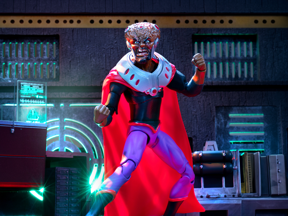 Invincible Deluxe Angstrom Levy Action Figure Gallery Image 1