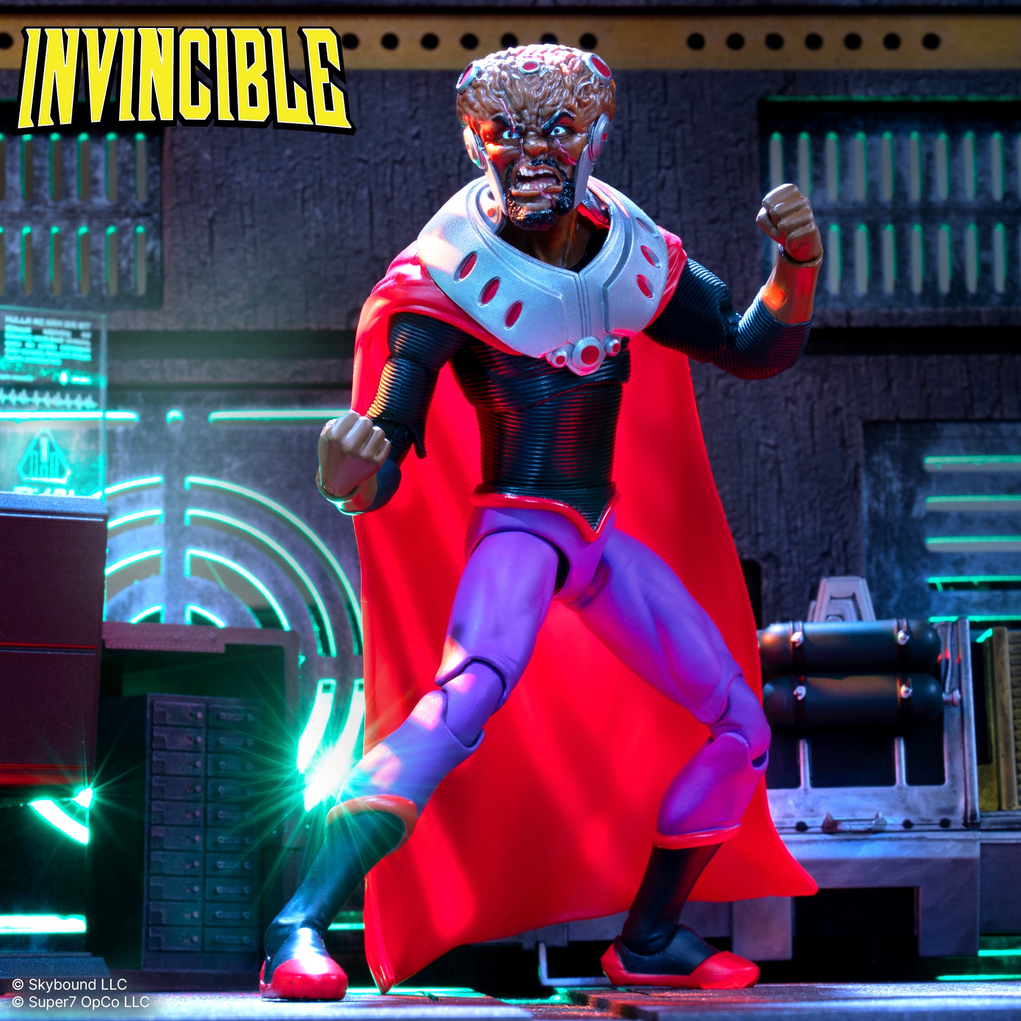 Invincible Deluxe Angstrom Levy Action Figure Gallery Image 4