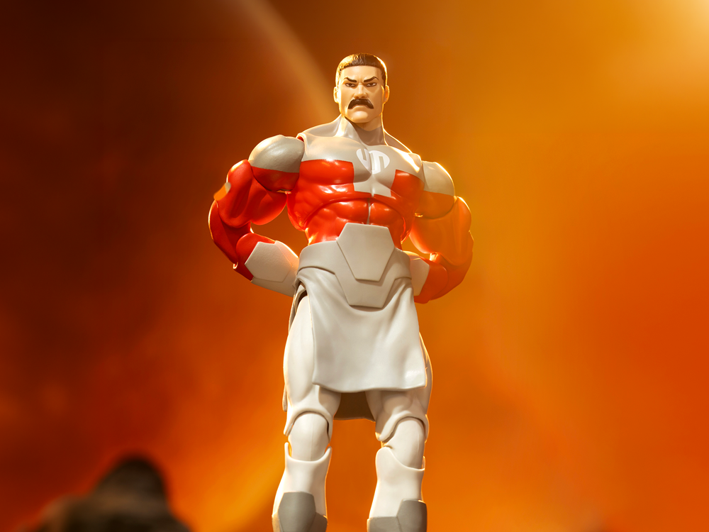 Invincible Deluxe Thragg Action Figure Gallery Image 1