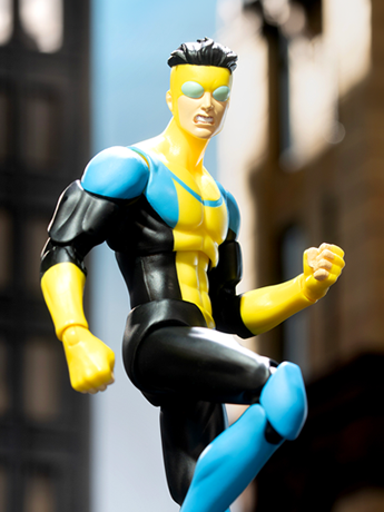 Invincible Deluxe Invincible Action Figure Gallery Image 2