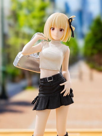Image of Lycoris Recoil High Premium Figure Chisato Nishikigi (Street Snap) Figure