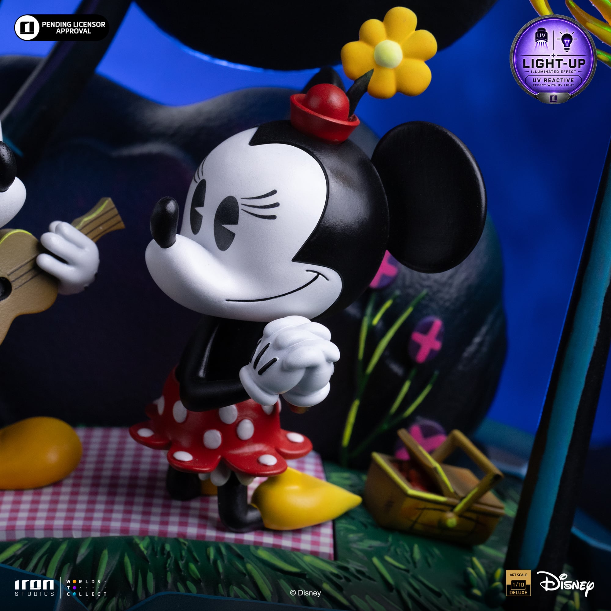 Disney Classics Mickey, Minnie and Pluto's Day at the Park (Deluxe Ver.) 1/10 Art Scale Statue Gallery Image 9
