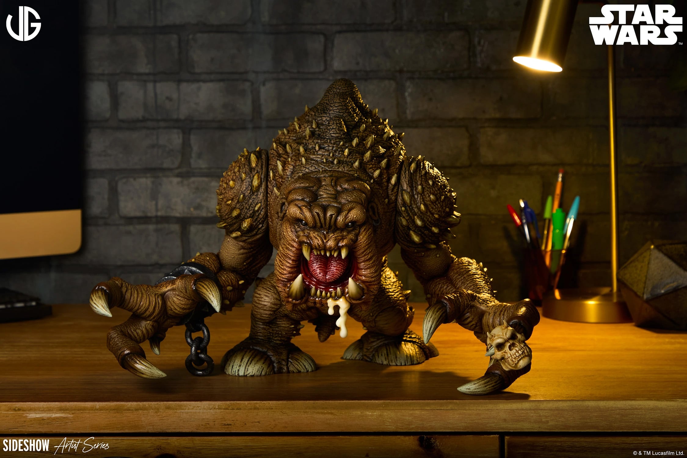 Star Wars: Return of the Jedi Rancor Designer Collectible Statue Gallery Image 15