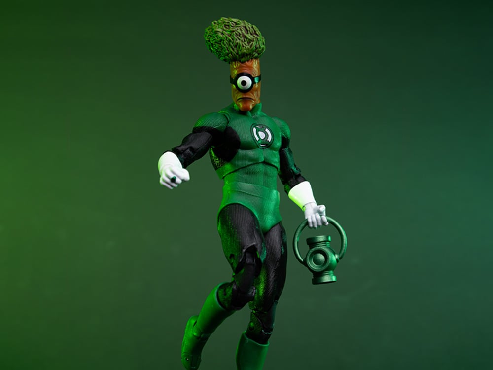 Green Lantern DC Multiverse Medphyll Action Figure Gallery Image 1