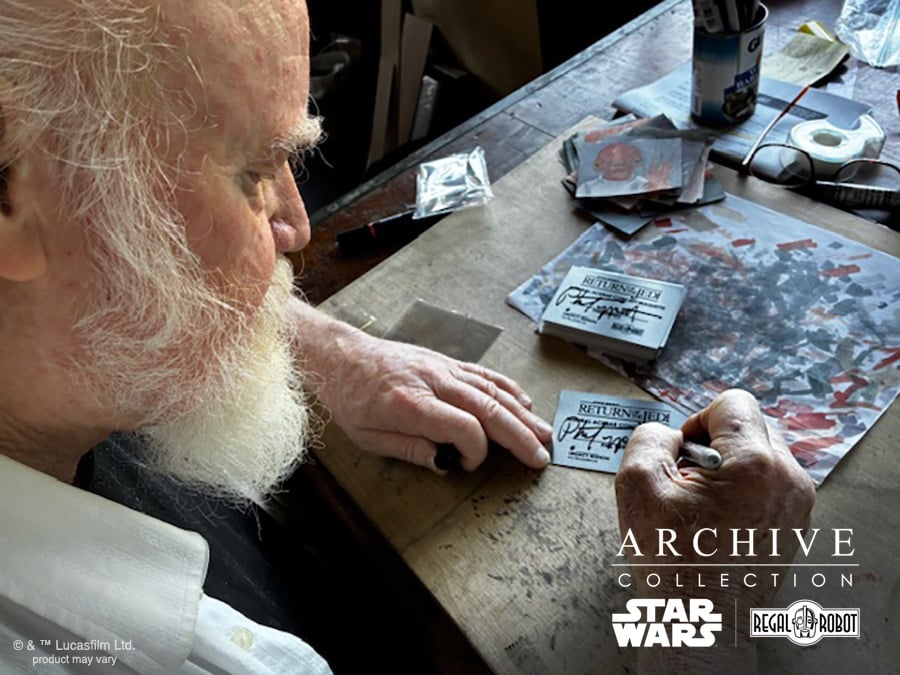 Star Wars: Return of the Jedi Archive Collection Admiral Ackbar (Signature Edition) Limited Edition Concept Maquette Replica Gallery Image 4