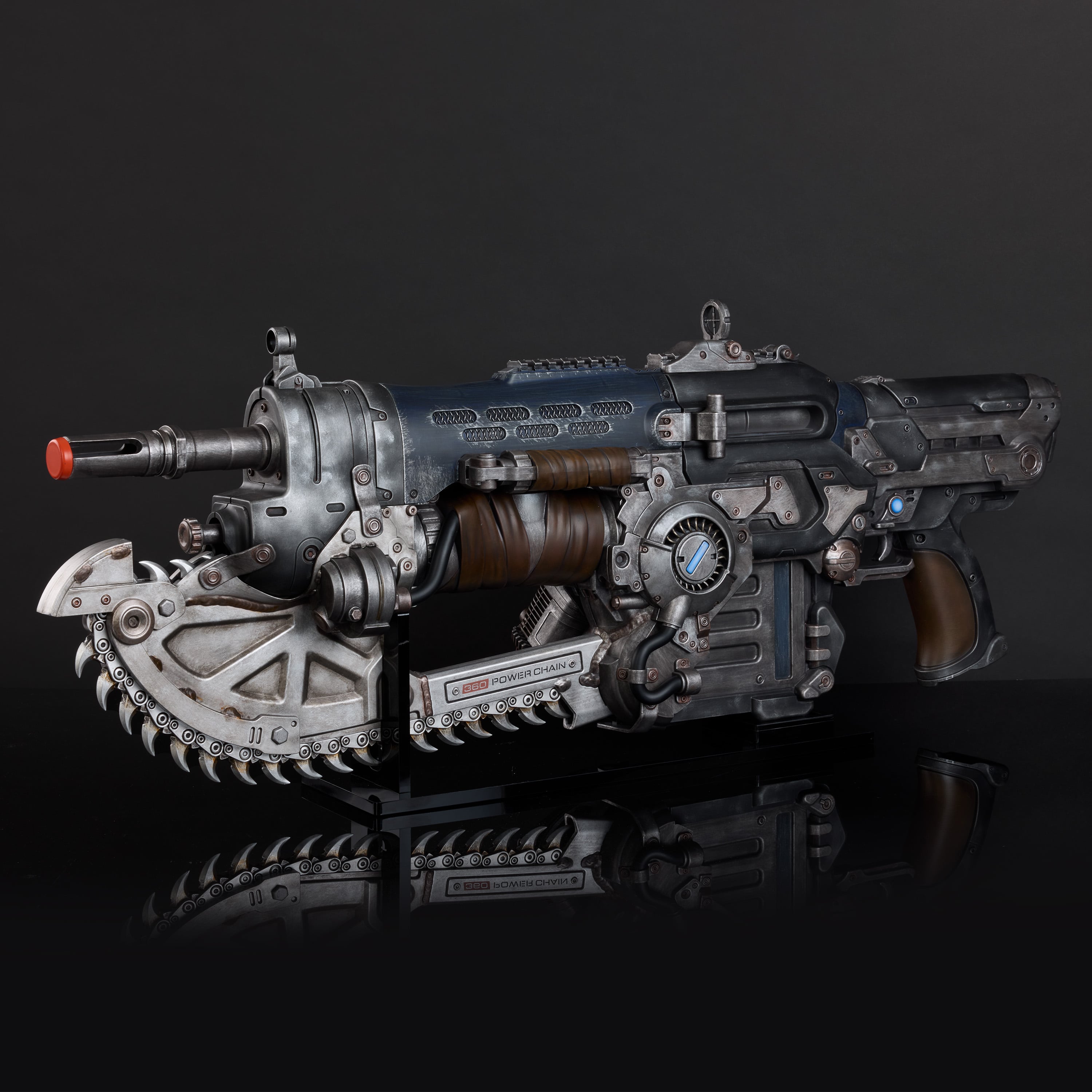 Gears of War: E-Day Prototype Lancer Assault Rifle 1/1 Scale Replica Gallery Image 14