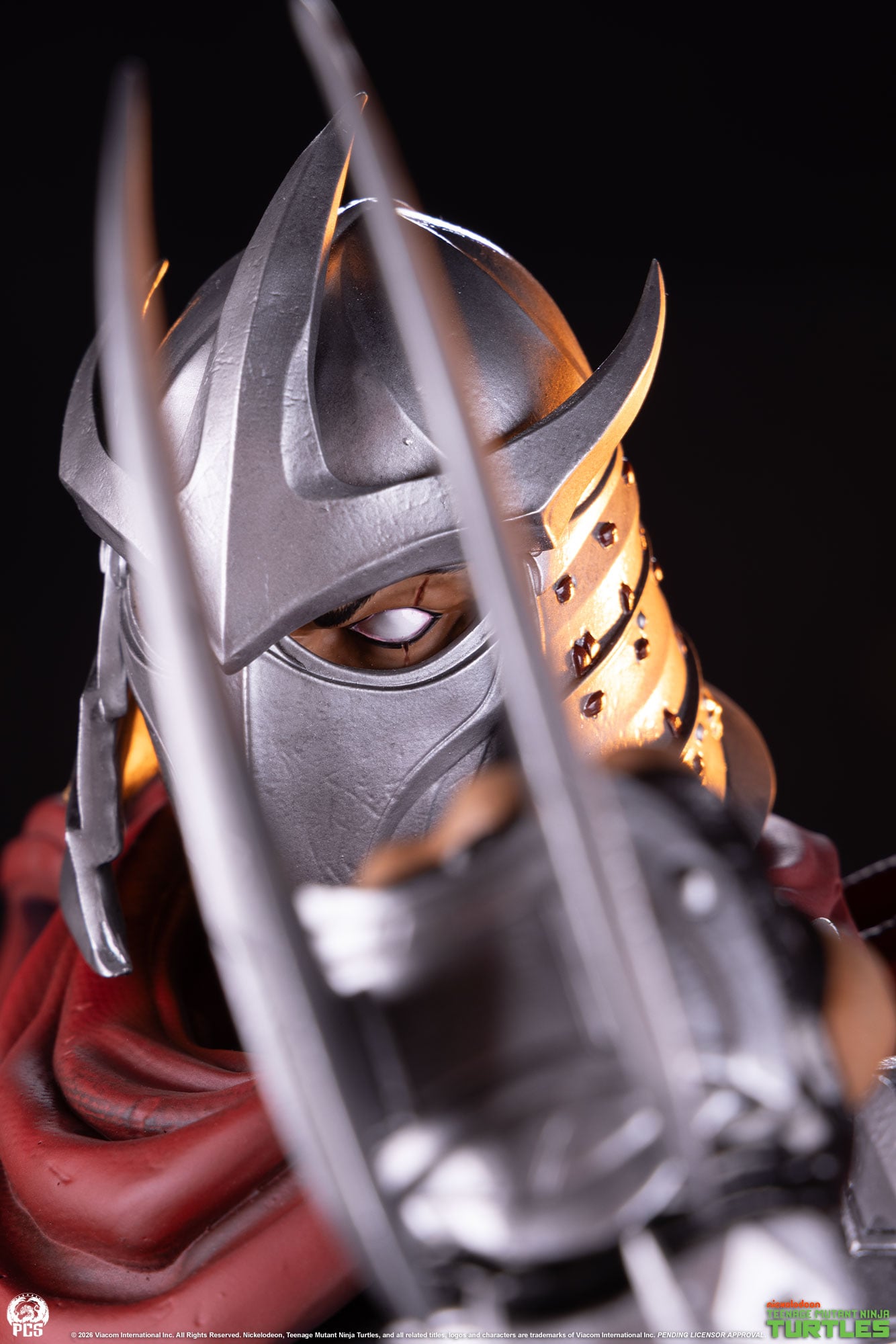 Teenage Mutant Ninja Turtles Legends Shredder (Comic Variant) 1/3 Scale Limited Edition Statue Gallery Image 15