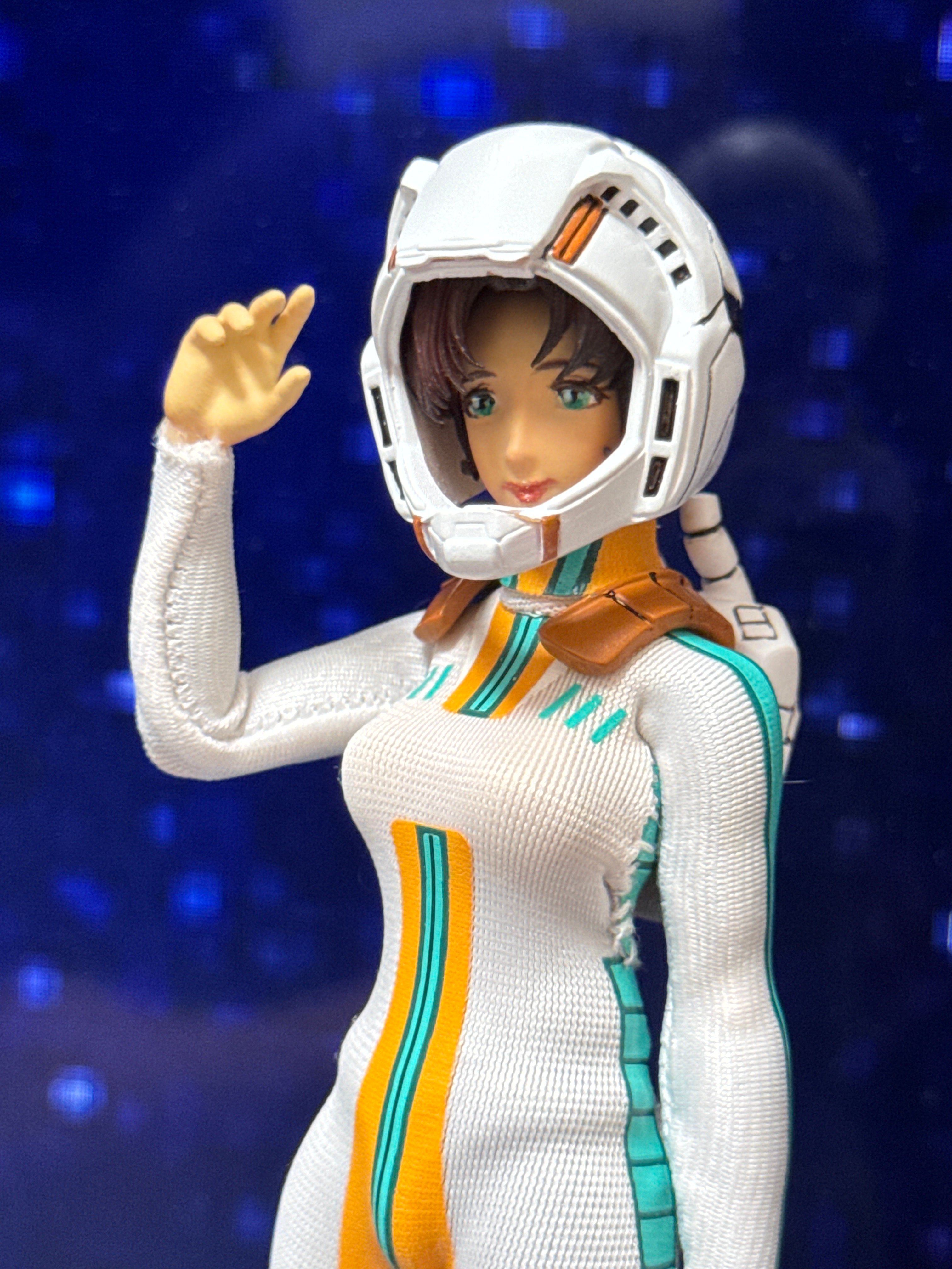 Macross Advanced Lisa Hayes (Pilot Uniform Ver.) 1/12 Scale Action Figure Gallery Image 5