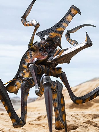 Starship Troopers Exquisite Basic Warrior Bug Action Figure Gallery Image 2
